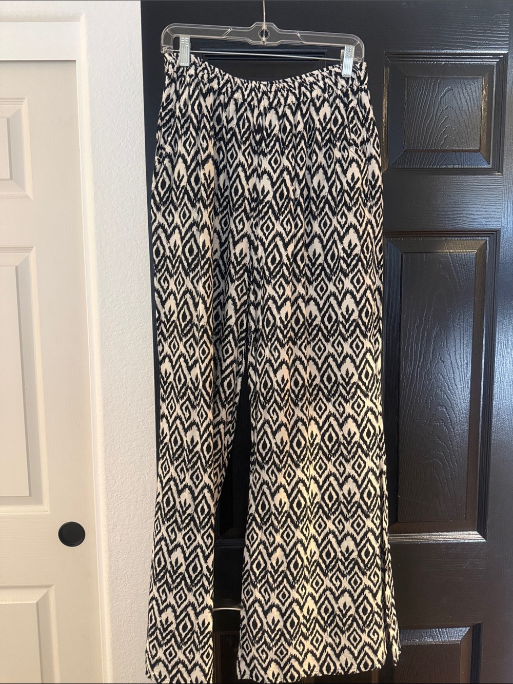 Claudia Richard Black and Cream Ikat-Print Wide Leg Pants